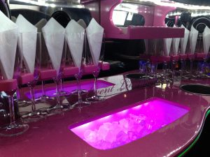 rosa limousine i vellings, höllviken och skanör