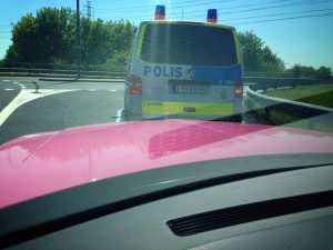 pinklimo rosa limousine polis escort